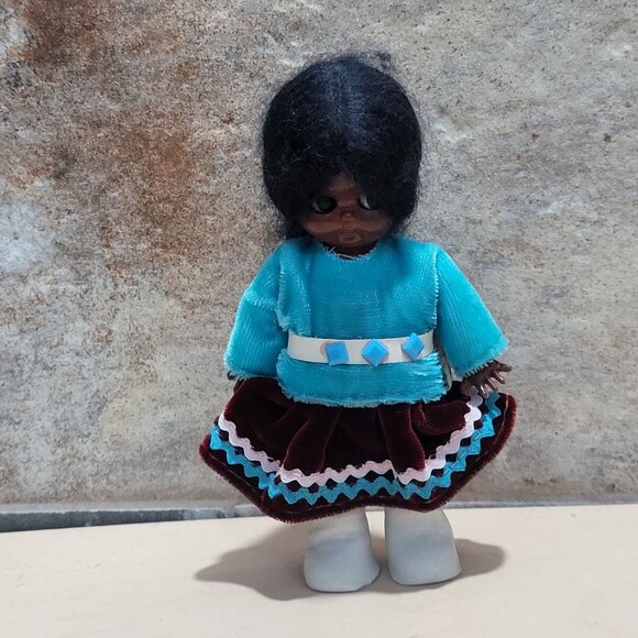 Carlson Navaho Princess Collector Doll - Picture 1 of 14